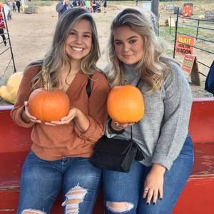 Meet your Posher, Jasmine